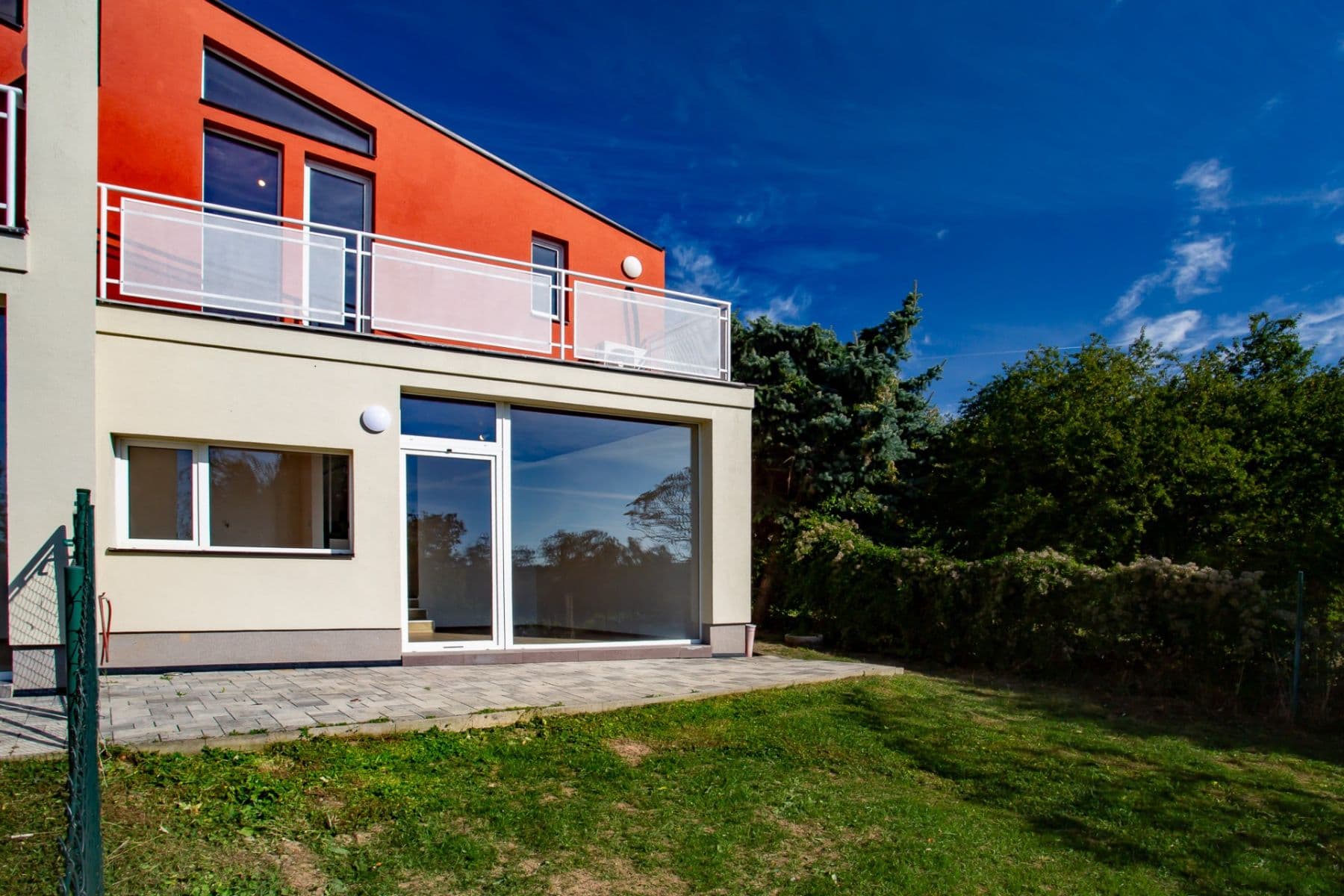 Prodej domu 63 m², pozemek 451 m², Skalní, Statenice, Středočeský kraj Prodej domu 63 m², pozemek 451 m², Skalní, Statenice, Středočeský kraj
