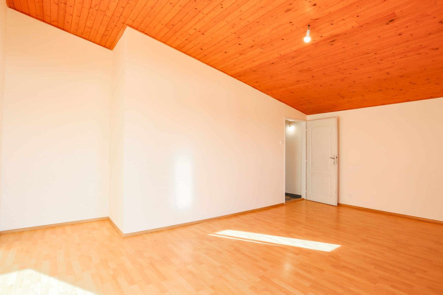 Prodej domu 62 m², pozemek 261 m², Skalní, Statenice, Středočeský kraj Prodej domu 62 m², pozemek 261 m², Skalní, Statenice, Středočeský kraj