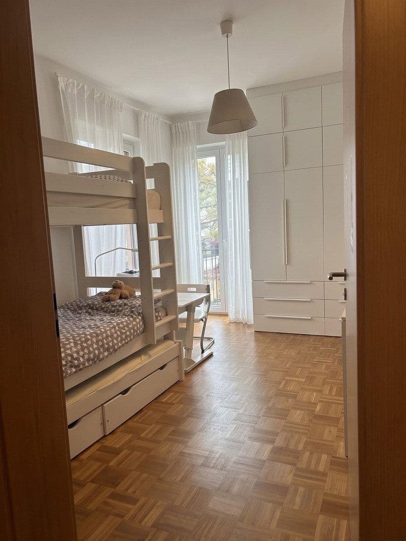 Prodej bytu 4+kk 146 m², Dresden, Sasko Prodej bytu 4+kk 146 m², Dresden, Sasko