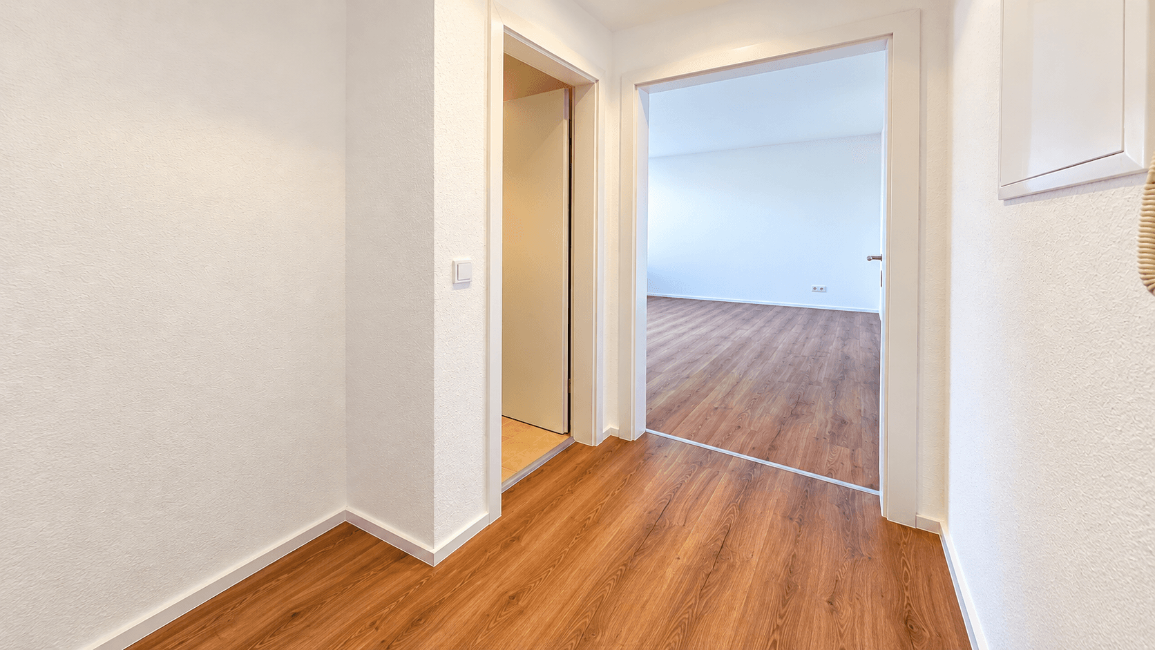 Pronájem bytu 1+1 45 m², Daimlerstraße 2a, Wiesbaden, Hessen Pronájem bytu 1+1 45 m², Daimlerstraße 2a, Wiesbaden, Hessen