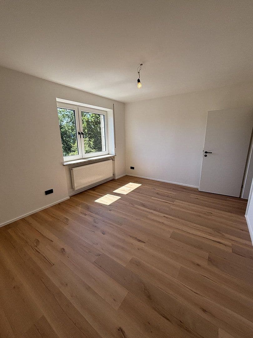 Prodej bytu 3+1 70 m², Waldschmidtstr. 43, Passau, Bavorsko Prodej bytu 3+1 70 m², Waldschmidtstr. 43, Passau, Bavorsko
