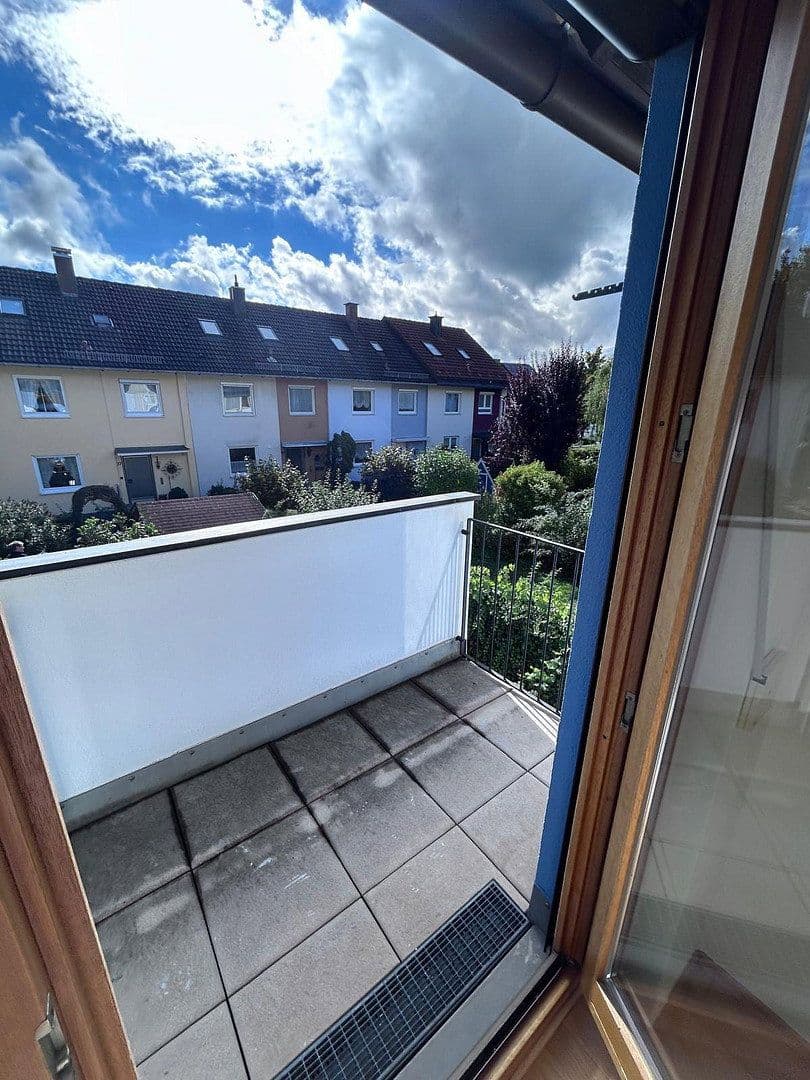 Pronájem domu 142 m², pozemek 169 m², Blütenstraße 27, Puchheim, Bavorsko Pronájem domu 142 m², pozemek 169 m², Blütenstraße 27, Puchheim, Bavorsko