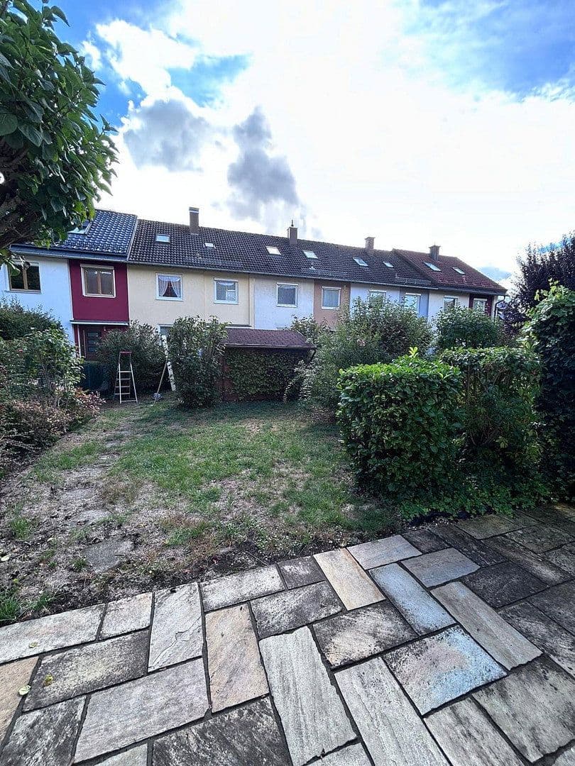 Pronájem domu 142 m², pozemek 169 m², Blütenstraße 27, Puchheim, Bavorsko Pronájem domu 142 m², pozemek 169 m², Blütenstraße 27, Puchheim, Bavorsko