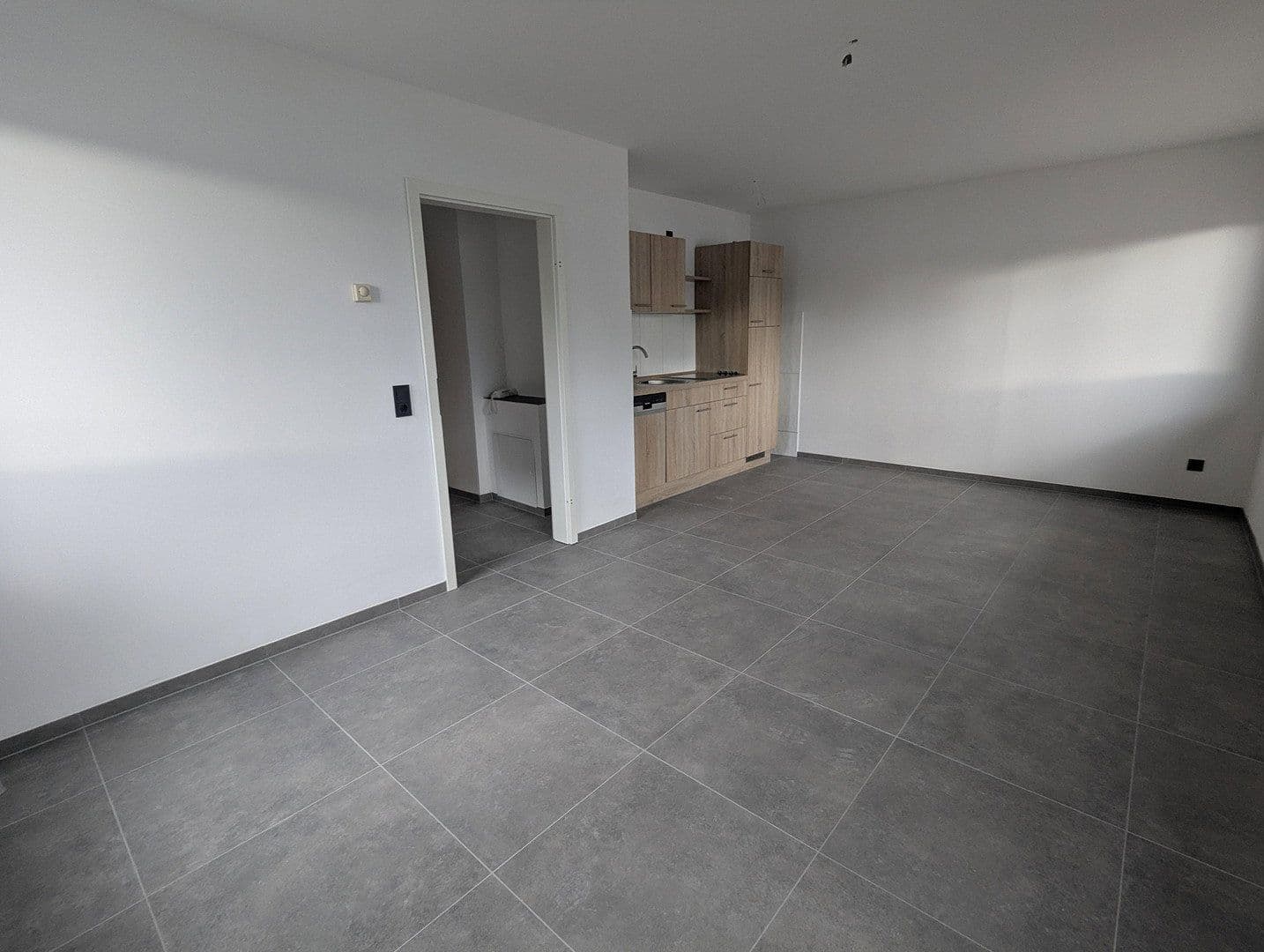 Pronájem bytu 1+1 30 m², Eschweiler, Severní Porýní-Vestfálsko Pronájem bytu 1+1 30 m², Eschweiler, Severní Porýní-Vestfálsko
