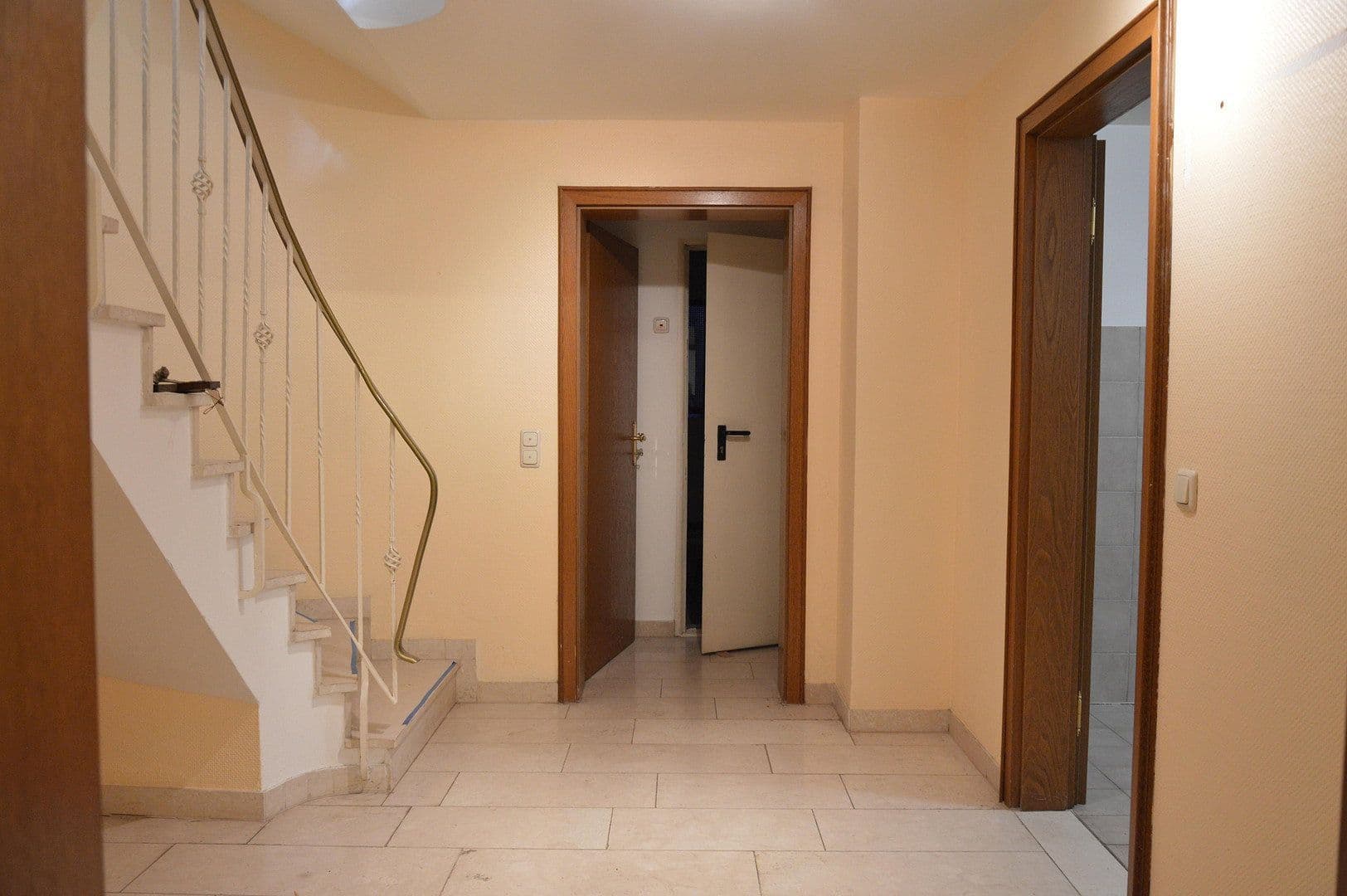 Prodej domu 171 m², pozemek 511 m², Portenlängerstraße 15 A, Grünwald, Bavorsko Prodej domu 171 m², pozemek 511 m², Portenlängerstraße 15 A, Grünwald, Bavorsko