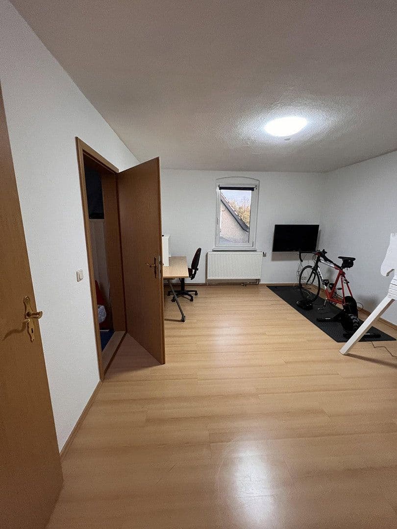Prodej domu 187 m², pozemek 1.499 m², Roskow, Braniborsko Prodej domu 187 m², pozemek 1.499 m², Roskow, Braniborsko