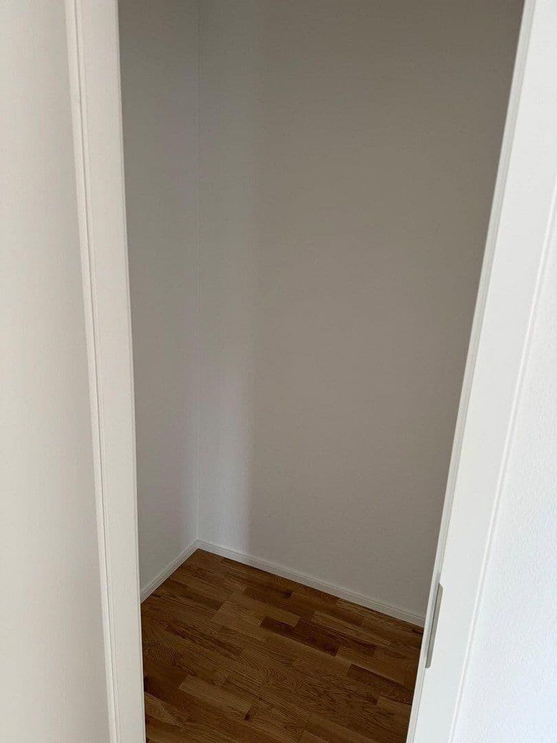 Pronájem bytu 2+1 56 m², Affalterbach, Bádensko-Württembersko Pronájem bytu 2+1 56 m², Affalterbach, Bádensko-Württembersko