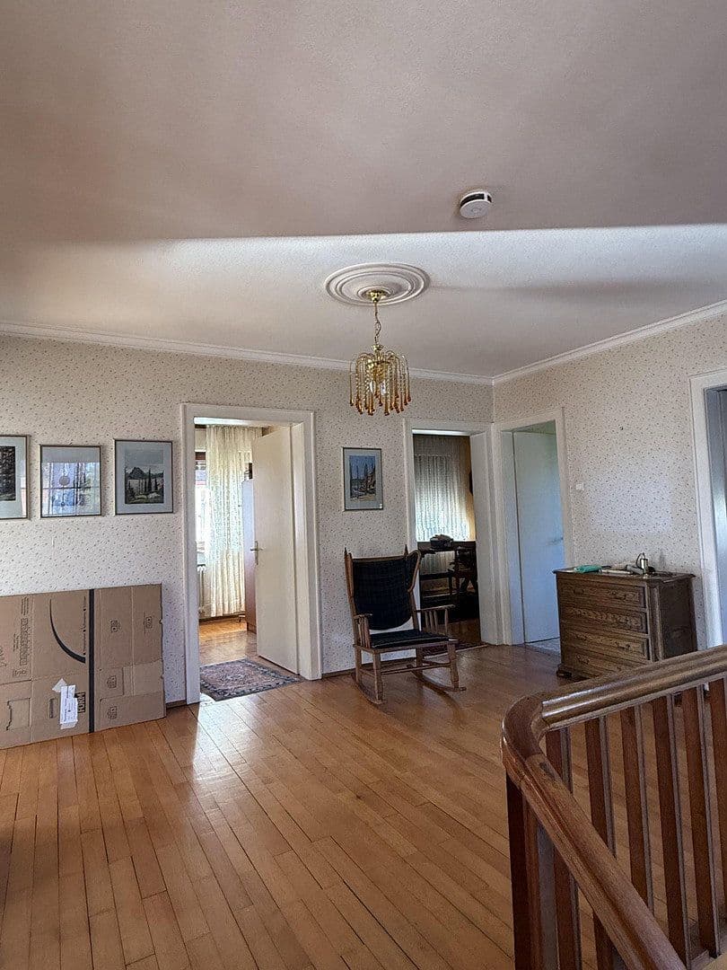 Pronájem domu 219 m², pozemek 554 m², Karlsruhe, Bádensko-Württembersko Pronájem domu 219 m², pozemek 554 m², Karlsruhe, Bádensko-Württembersko