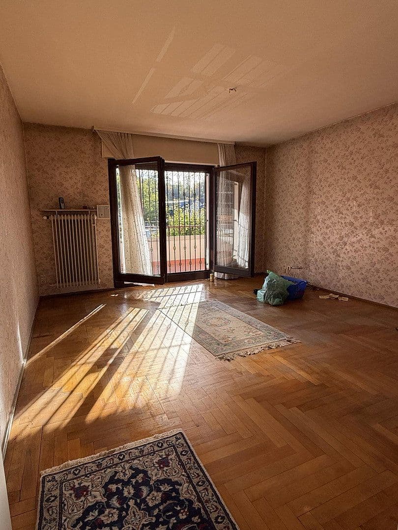 Pronájem domu 219 m², pozemek 554 m², Karlsruhe, Bádensko-Württembersko Pronájem domu 219 m², pozemek 554 m², Karlsruhe, Bádensko-Württembersko