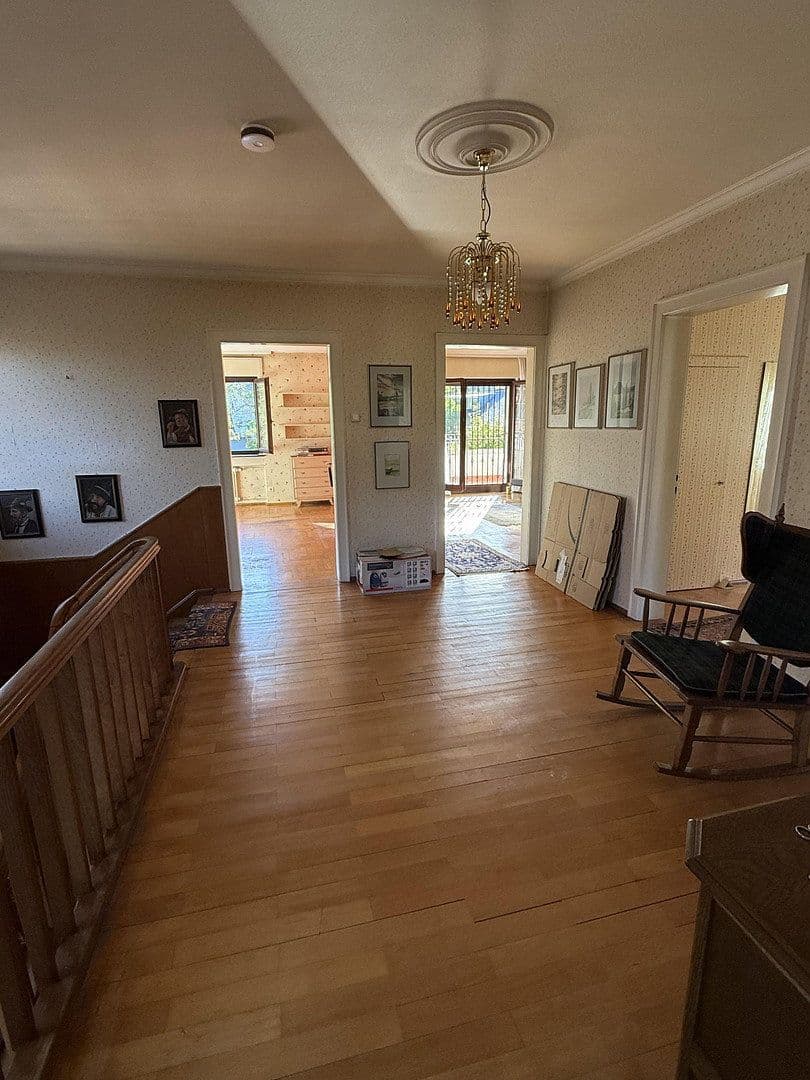 Pronájem domu 219 m², pozemek 554 m², Karlsruhe, Bádensko-Württembersko Pronájem domu 219 m², pozemek 554 m², Karlsruhe, Bádensko-Württembersko