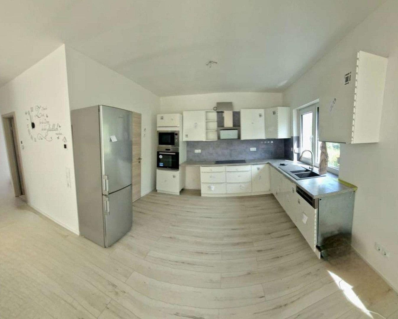 Pronájem domu 165 m², pozemek 320 m², Ludwig-Richter-Straße 13/1, Heilbronn, Bádensko-Württembersko Pronájem domu 165 m², pozemek 320 m², Ludwig-Richter-Straße 13/1, Heilbronn, Bádensko-Württembersko