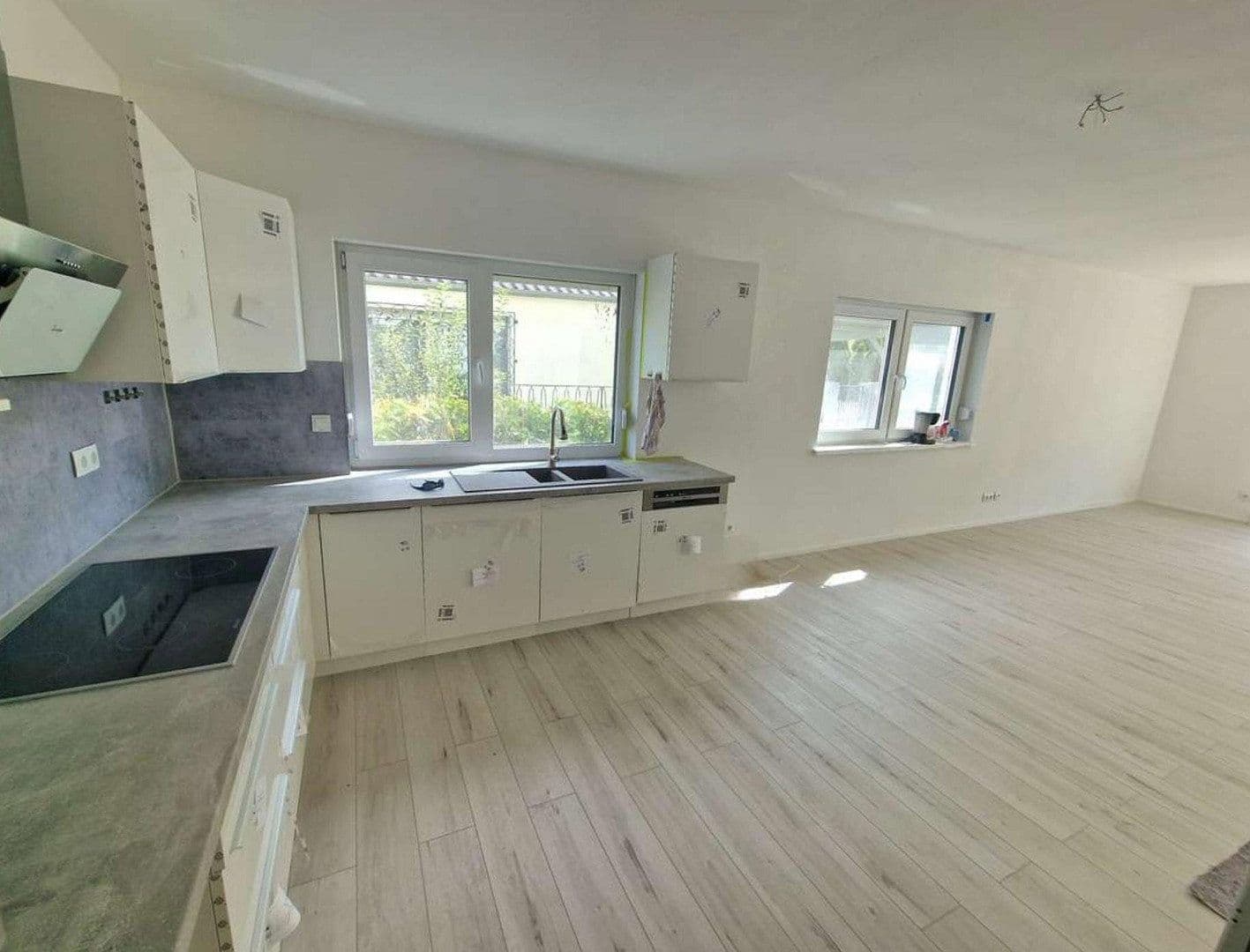 Pronájem domu 165 m², pozemek 320 m², Ludwig-Richter-Straße 13/1, Heilbronn, Bádensko-Württembersko Pronájem domu 165 m², pozemek 320 m², Ludwig-Richter-Straße 13/1, Heilbronn, Bádensko-Württembersko