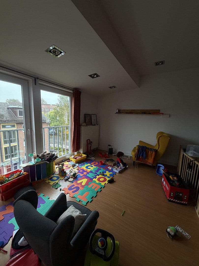 Pronájem bytu 3+1 65 m², Nebendahlstraße 19, Hamburg, Hamburg Pronájem bytu 3+1 65 m², Nebendahlstraße 19, Hamburg, Hamburg