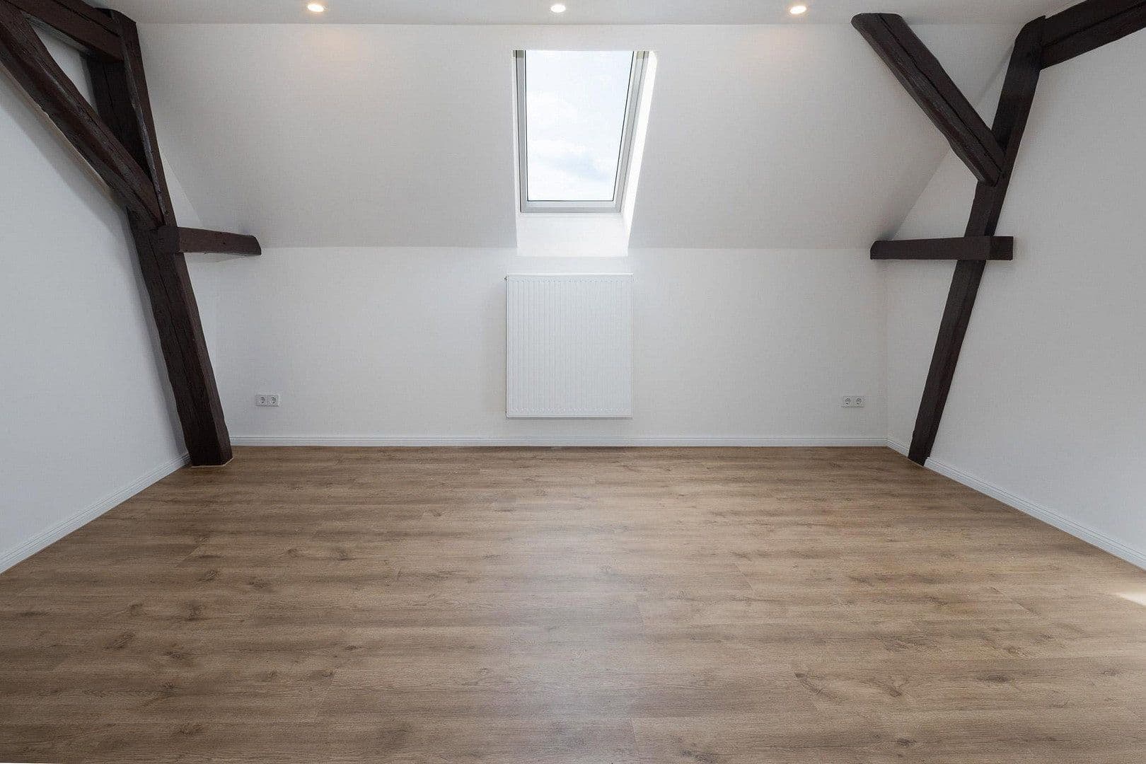 Prodej domu 123 m², pozemek 384 m², Brandenburg, Braniborsko Prodej domu 123 m², pozemek 384 m², Brandenburg, Braniborsko
