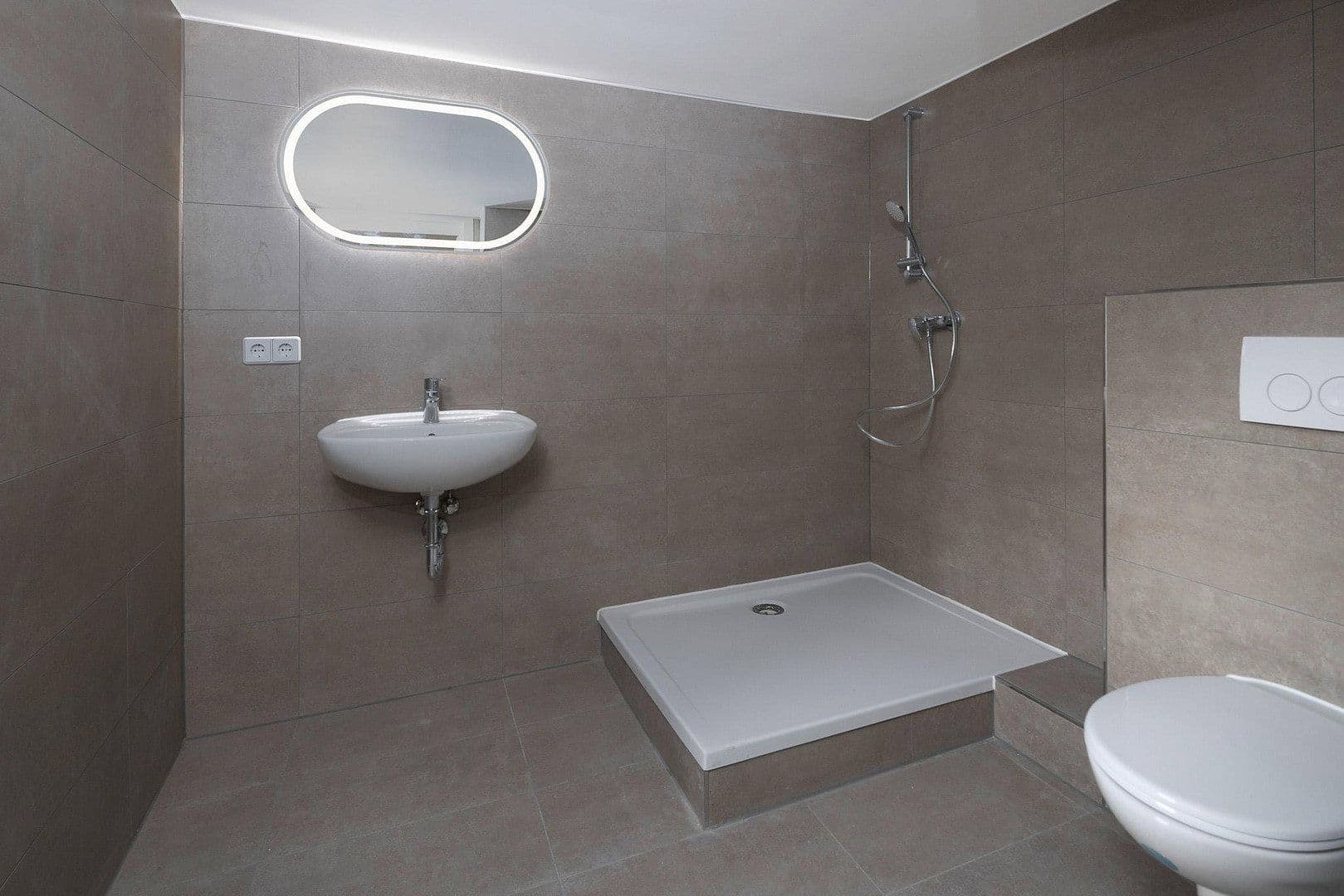 Prodej domu 123 m², pozemek 384 m², Brandenburg, Braniborsko Prodej domu 123 m², pozemek 384 m², Brandenburg, Braniborsko