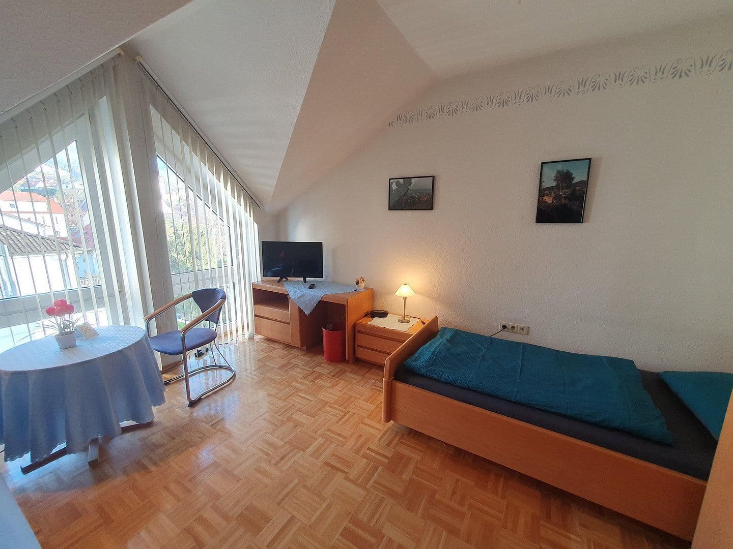 Prodej nebytového prostoru 432 m², Bahnhofstraße 10, Zwingenberg, Hessen Prodej nebytového prostoru 432 m², Bahnhofstraße 10, Zwingenberg, Hessen
