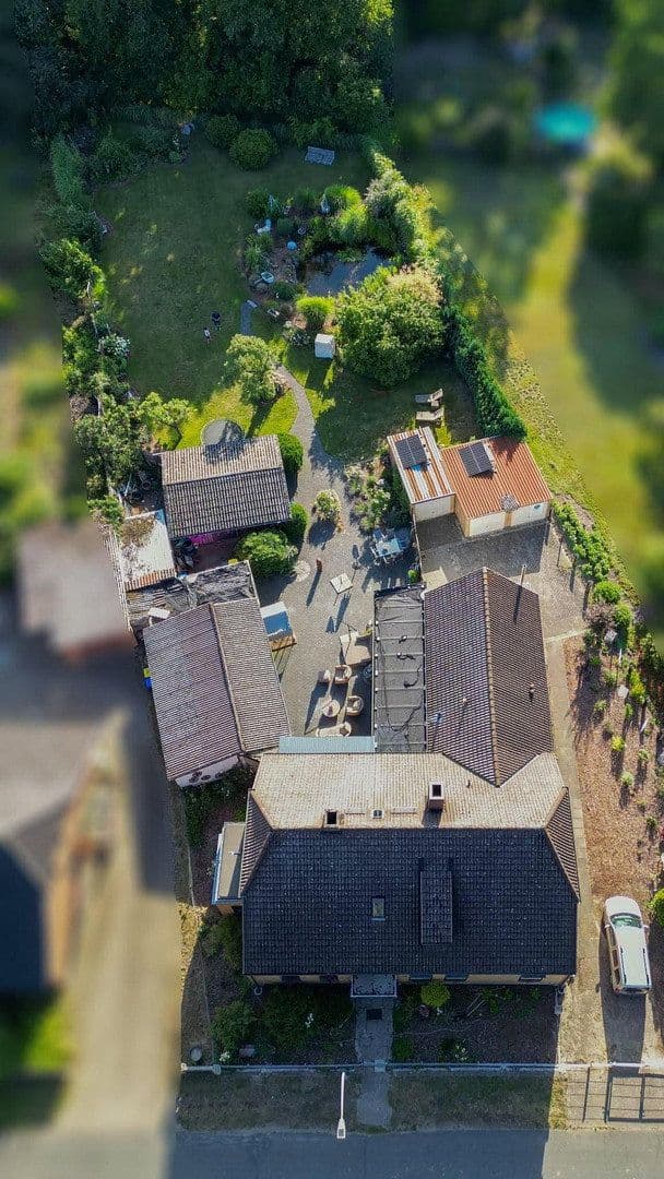 Prodej domu 235 m², pozemek 1.935 m², Wrestedt, Dolní Sasko Prodej domu 235 m², pozemek 1.935 m², Wrestedt, Dolní Sasko