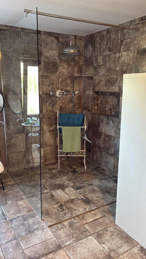 Prodej domu 235 m², pozemek 1.935 m², Wrestedt, Dolní Sasko Prodej domu 235 m², pozemek 1.935 m², Wrestedt, Dolní Sasko