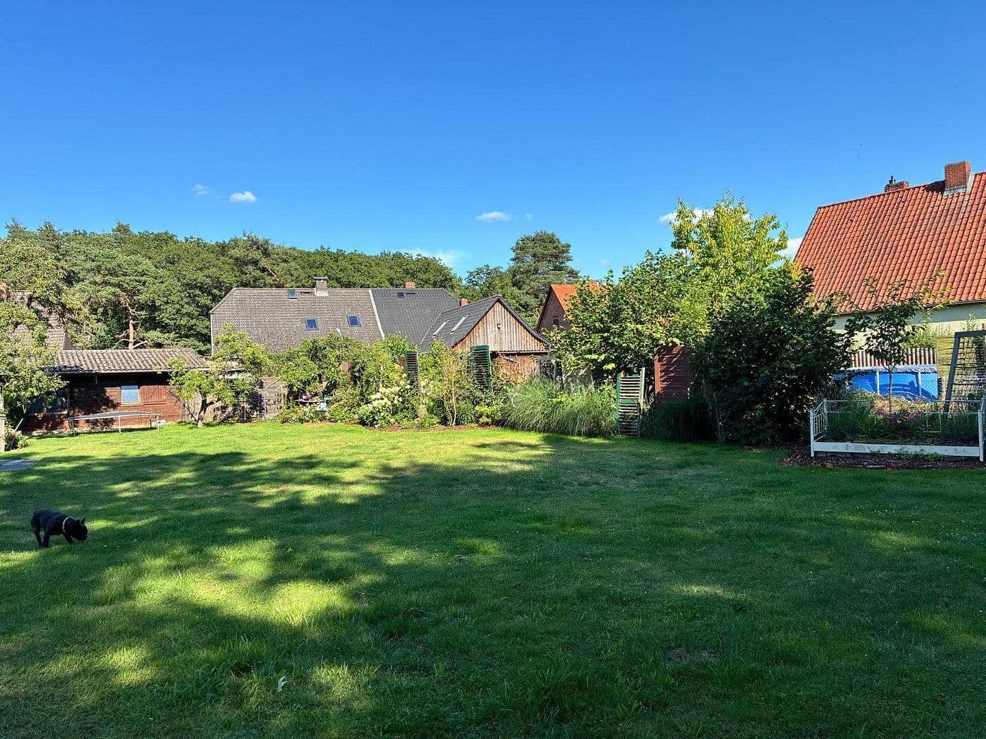Prodej domu 235 m², pozemek 1.935 m², Wrestedt, Dolní Sasko Prodej domu 235 m², pozemek 1.935 m², Wrestedt, Dolní Sasko