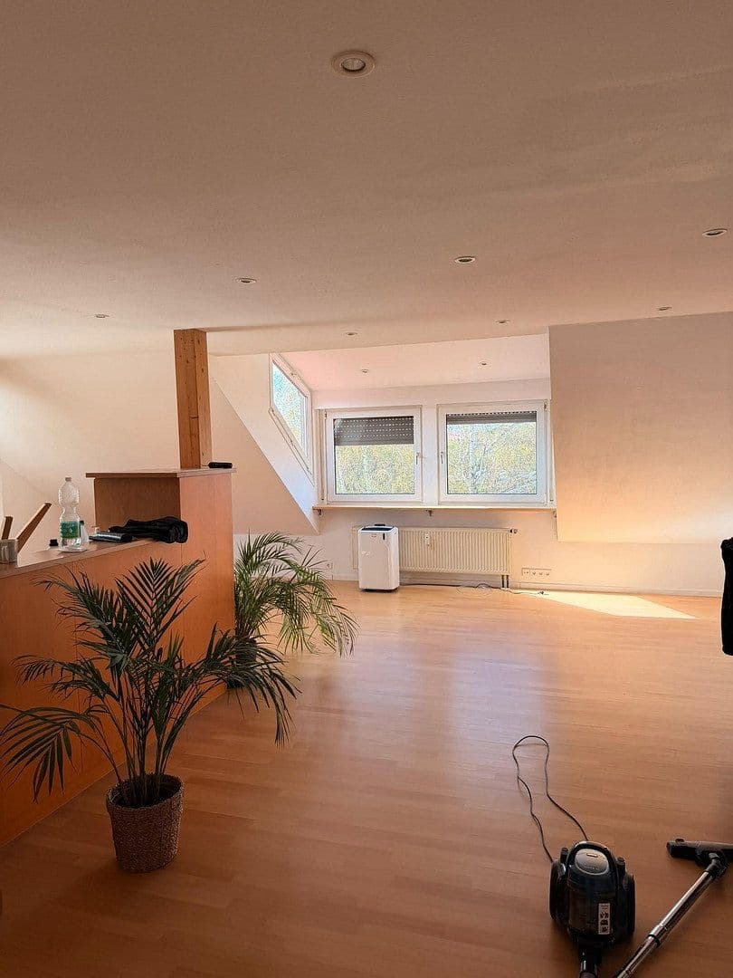 Pronájem bytu 3+kk 73 m², Buchenweg 16, Kirchberg an der Murr, Bádensko-Württembersko Pronájem bytu 3+kk 73 m², Buchenweg 16, Kirchberg an der Murr, Bádensko-Württembersko