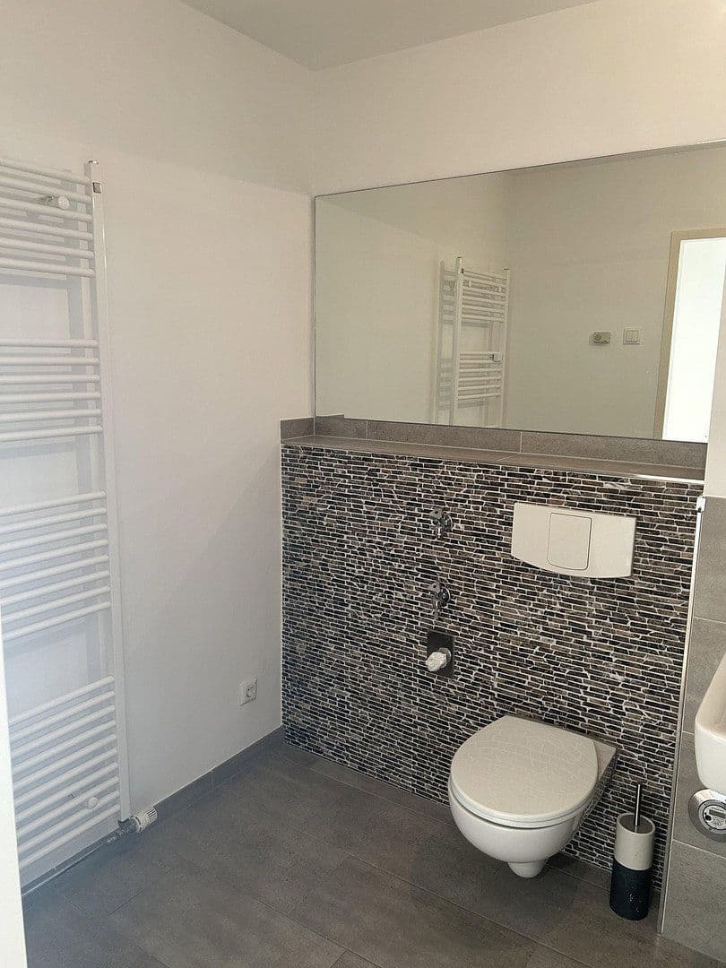 Prodej bytu 2+1 54 m², Schützenstraße 60, Berlin, Berlín Prodej bytu 2+1 54 m², Schützenstraße 60, Berlin, Berlín