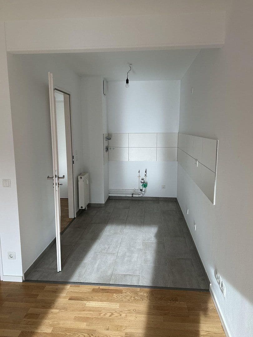 Prodej bytu 2+1 54 m², Schützenstraße 60, Berlin, Berlín Prodej bytu 2+1 54 m², Schützenstraße 60, Berlin, Berlín