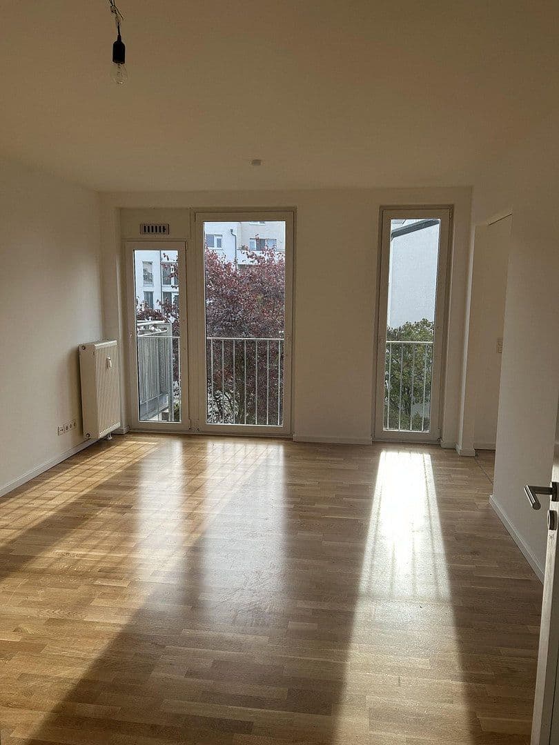 Prodej bytu 2+1 54 m², Schützenstraße 60, Berlin, Berlín Prodej bytu 2+1 54 m², Schützenstraße 60, Berlin, Berlín
