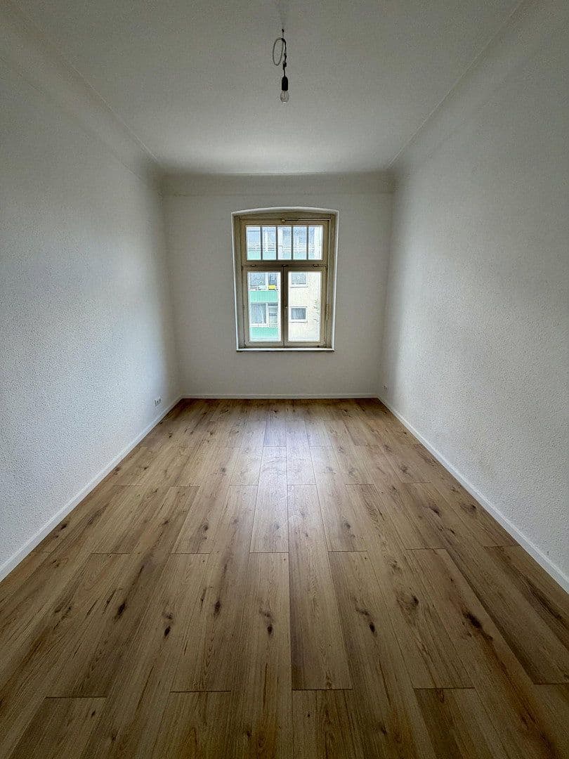 Pronájem bytu 2+1 55 m², Bahnstraße 40, Ratingen, Severní Porýní-Vestfálsko Pronájem bytu 2+1 55 m², Bahnstraße 40, Ratingen, Severní Porýní-Vestfálsko