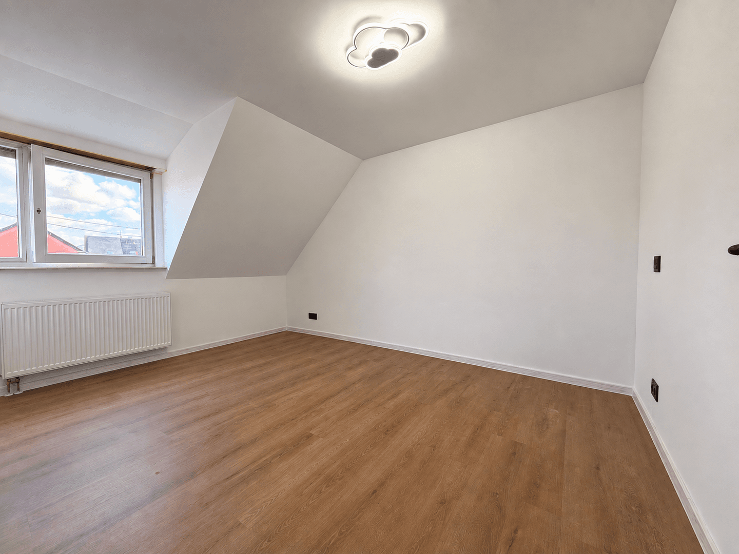 Prodej bytu 5+1 105 m², Filderstadt, Bádensko-Württembersko Prodej bytu 5+1 105 m², Filderstadt, Bádensko-Württembersko