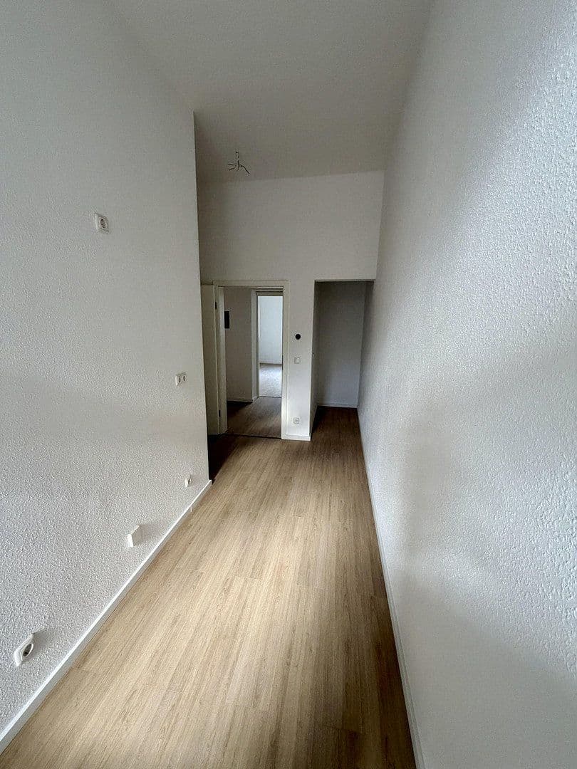 Pronájem bytu 1+1 33 m², Bahnstraße 40, Ratingen, Severní Porýní-Vestfálsko Pronájem bytu 1+1 33 m², Bahnstraße 40, Ratingen, Severní Porýní-Vestfálsko