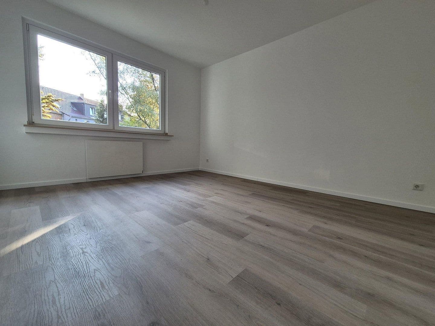 Pronájem bytu 3+1 71 m², Hausackerstr. 11, Essen, Severní Porýní-Vestfálsko Pronájem bytu 3+1 71 m², Hausackerstr. 11, Essen, Severní Porýní-Vestfálsko