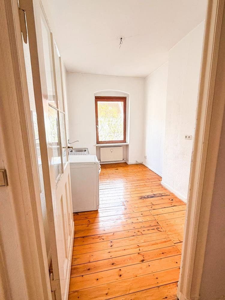 Prodej bytu 1+1 35 m², Weserstraße 54, Berlin, Berlín Prodej bytu 1+1 35 m², Weserstraße 54, Berlin, Berlín