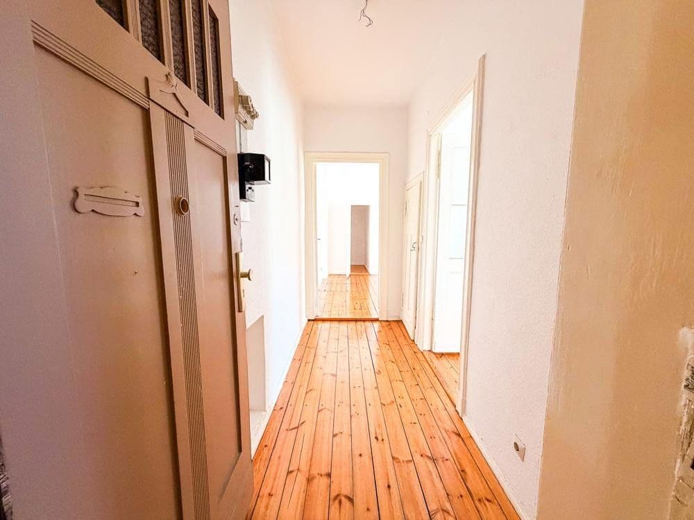 Prodej bytu 1+1 35 m², Weserstraße 54, Berlin, Berlín Prodej bytu 1+1 35 m², Weserstraße 54, Berlin, Berlín