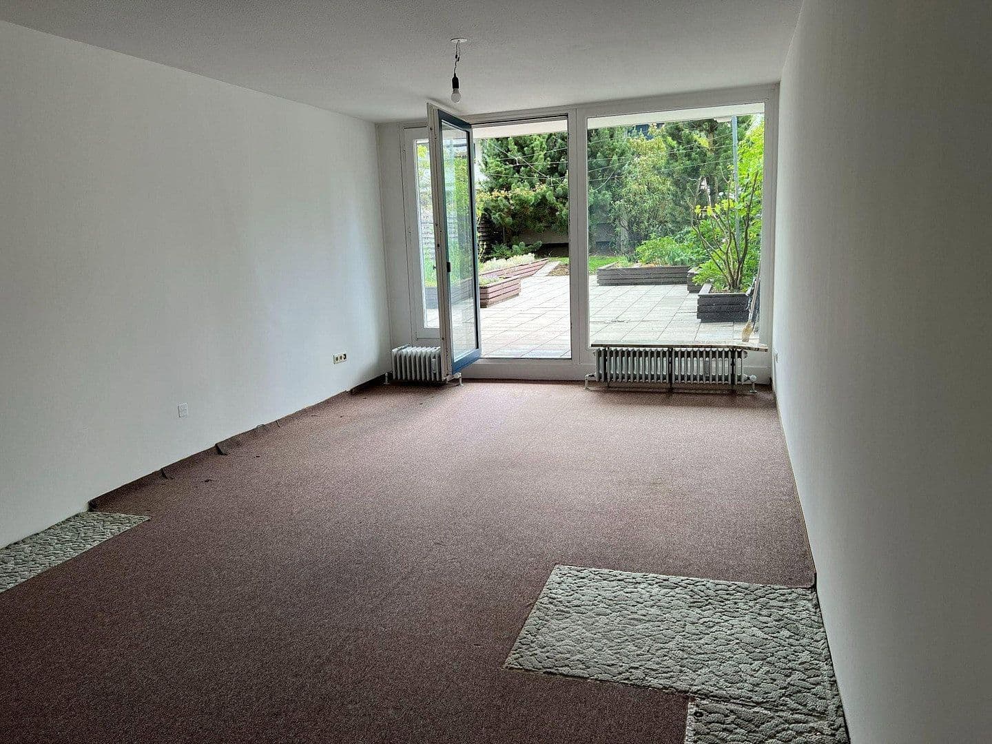 Pronájem bytu 4+1 106 m², Connollystraße 24, München, Bavorsko Pronájem bytu 4+1 106 m², Connollystraße 24, München, Bavorsko