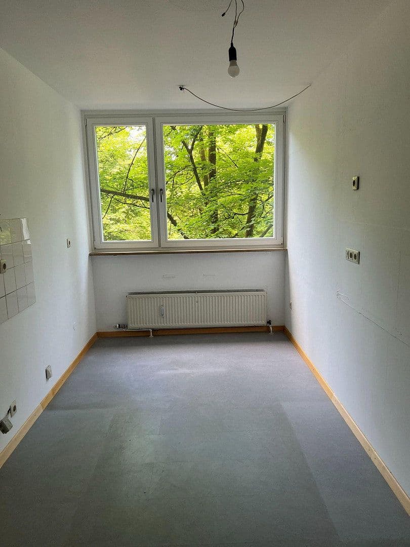 Pronájem bytu 4+1 106 m², Connollystraße 24, München, Bavorsko Pronájem bytu 4+1 106 m², Connollystraße 24, München, Bavorsko