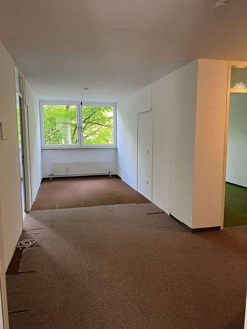 Pronájem bytu 4+1 106 m², Connollystraße 24, München, Bavorsko Pronájem bytu 4+1 106 m², Connollystraße 24, München, Bavorsko