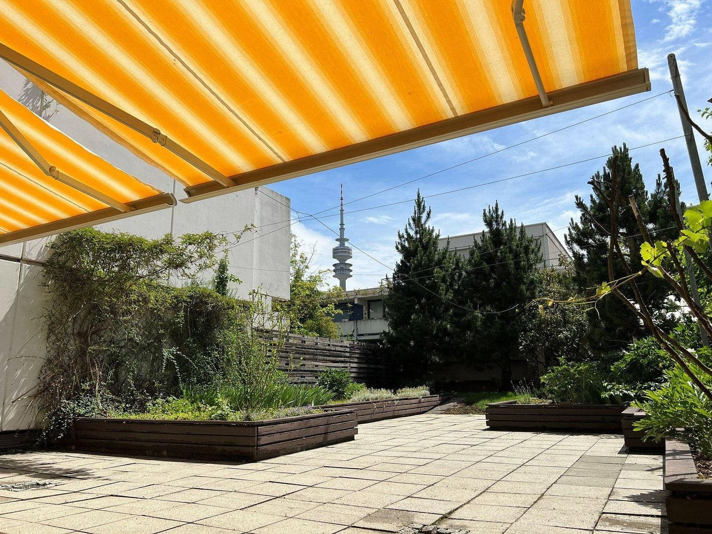 Pronájem bytu 4+1 106 m², Connollystraße 24, München, Bavorsko Pronájem bytu 4+1 106 m², Connollystraße 24, München, Bavorsko
