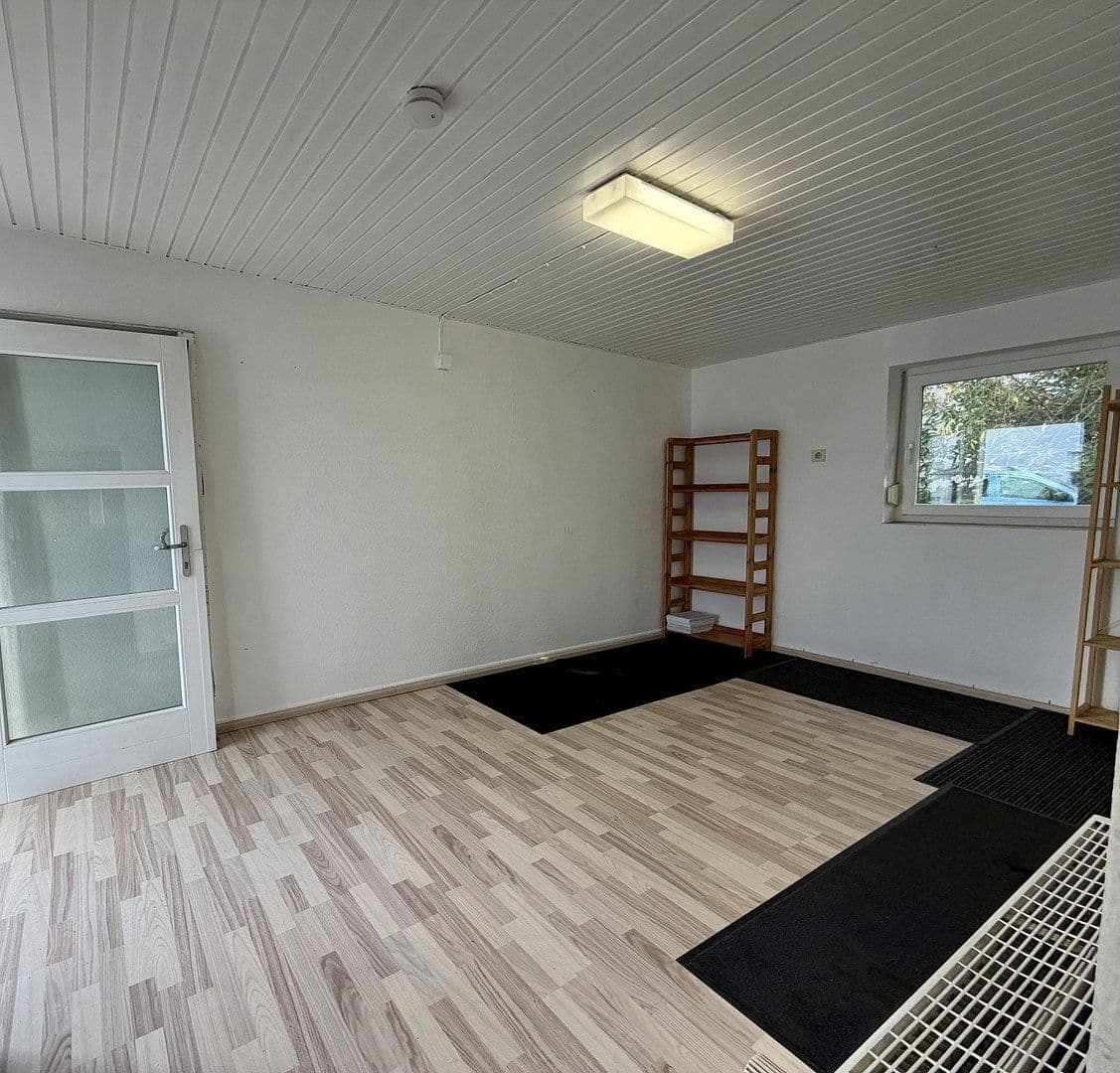 Pronájem bytu 1+1 22 m², Am Hollerbach 5, Hofheim am Taunus, Hessen Pronájem bytu 1+1 22 m², Am Hollerbach 5, Hofheim am Taunus, Hessen