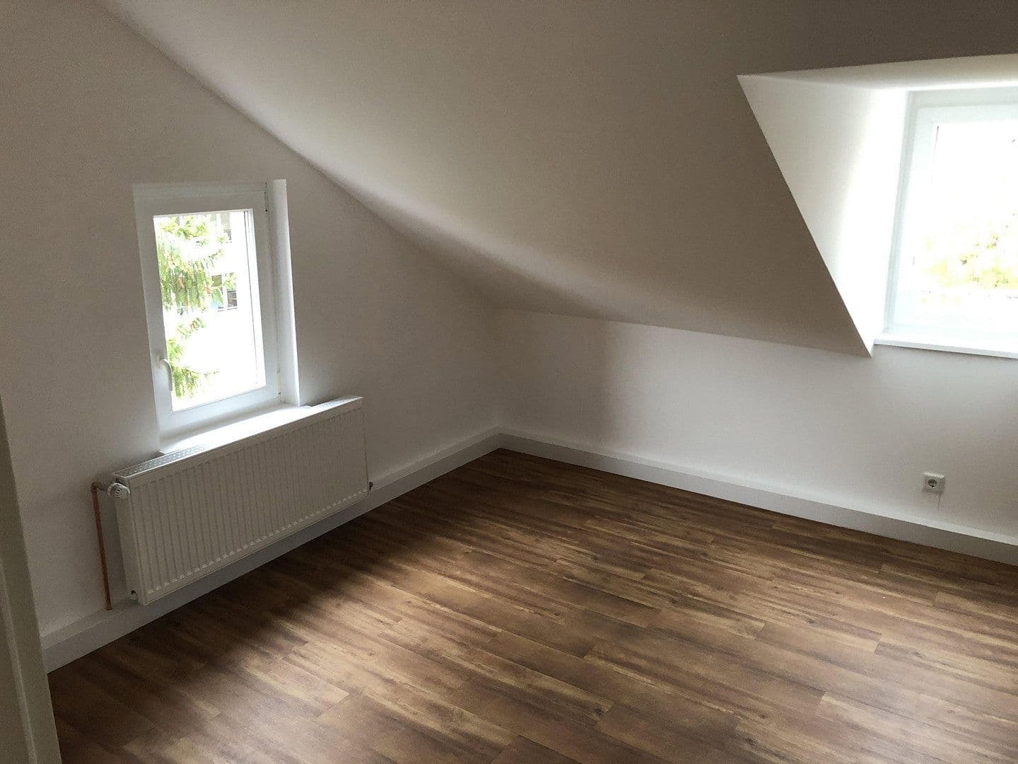 Pronájem bytu 2+1 40 m², Frankfurt am Main, Hessen Pronájem bytu 2+1 40 m², Frankfurt am Main, Hessen