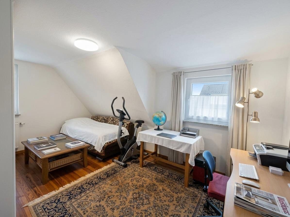 Prodej domu 127 m², pozemek 1.588 m², Unterreichenbach, Bádensko-Württembersko Prodej domu 127 m², pozemek 1.588 m², Unterreichenbach, Bádensko-Württembersko