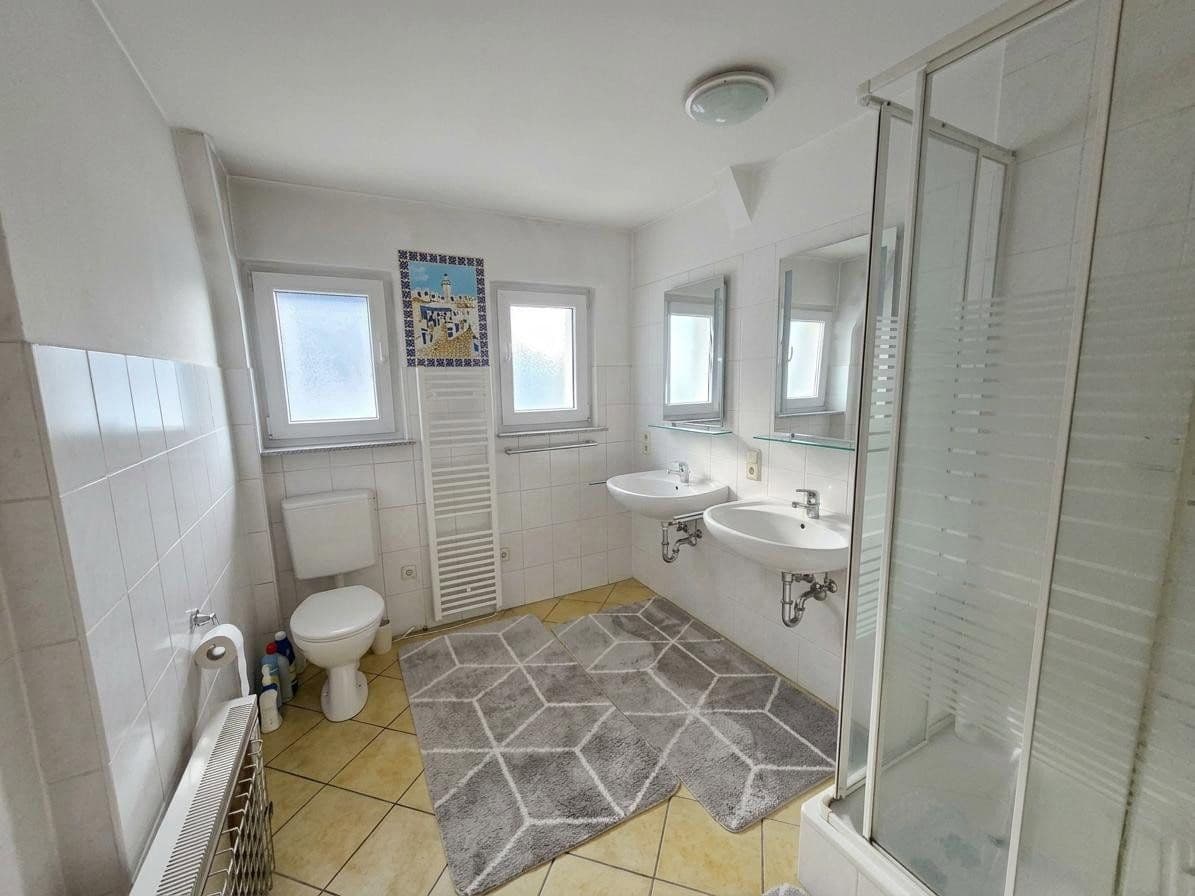 Prodej domu 127 m², pozemek 1.588 m², Unterreichenbach, Bádensko-Württembersko Prodej domu 127 m², pozemek 1.588 m², Unterreichenbach, Bádensko-Württembersko