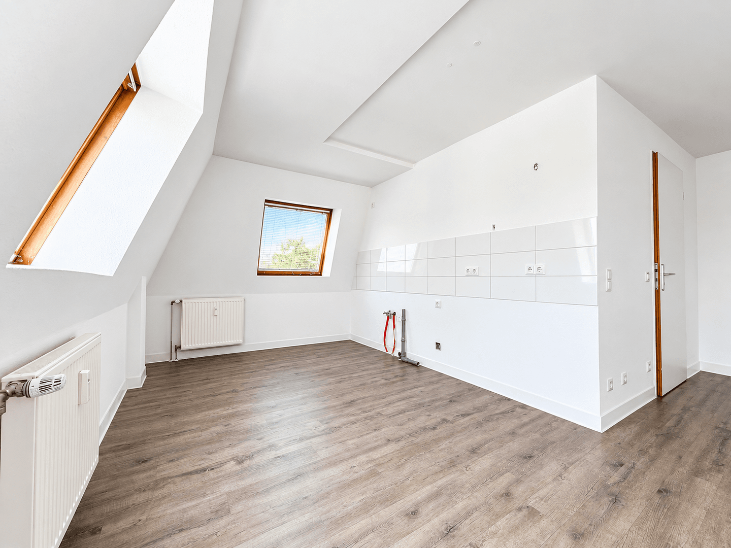 Pronájem bytu 2+1 52 m², Berliner Straße 25, Dresden, Sasko Pronájem bytu 2+1 52 m², Berliner Straße 25, Dresden, Sasko