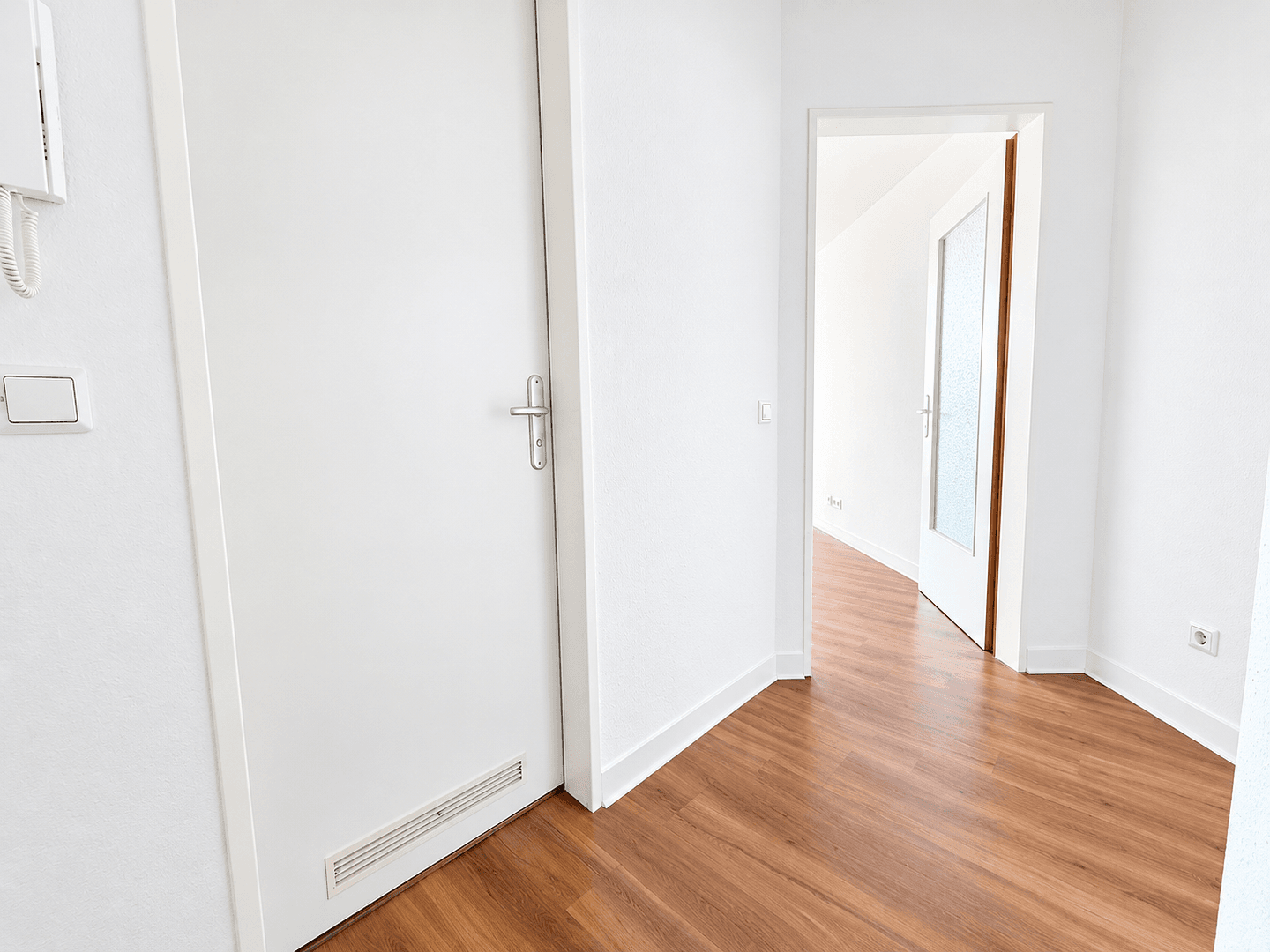 Pronájem bytu 2+1 59 m², Berliner Straße 27, Dresden, Sasko Pronájem bytu 2+1 59 m², Berliner Straße 27, Dresden, Sasko
