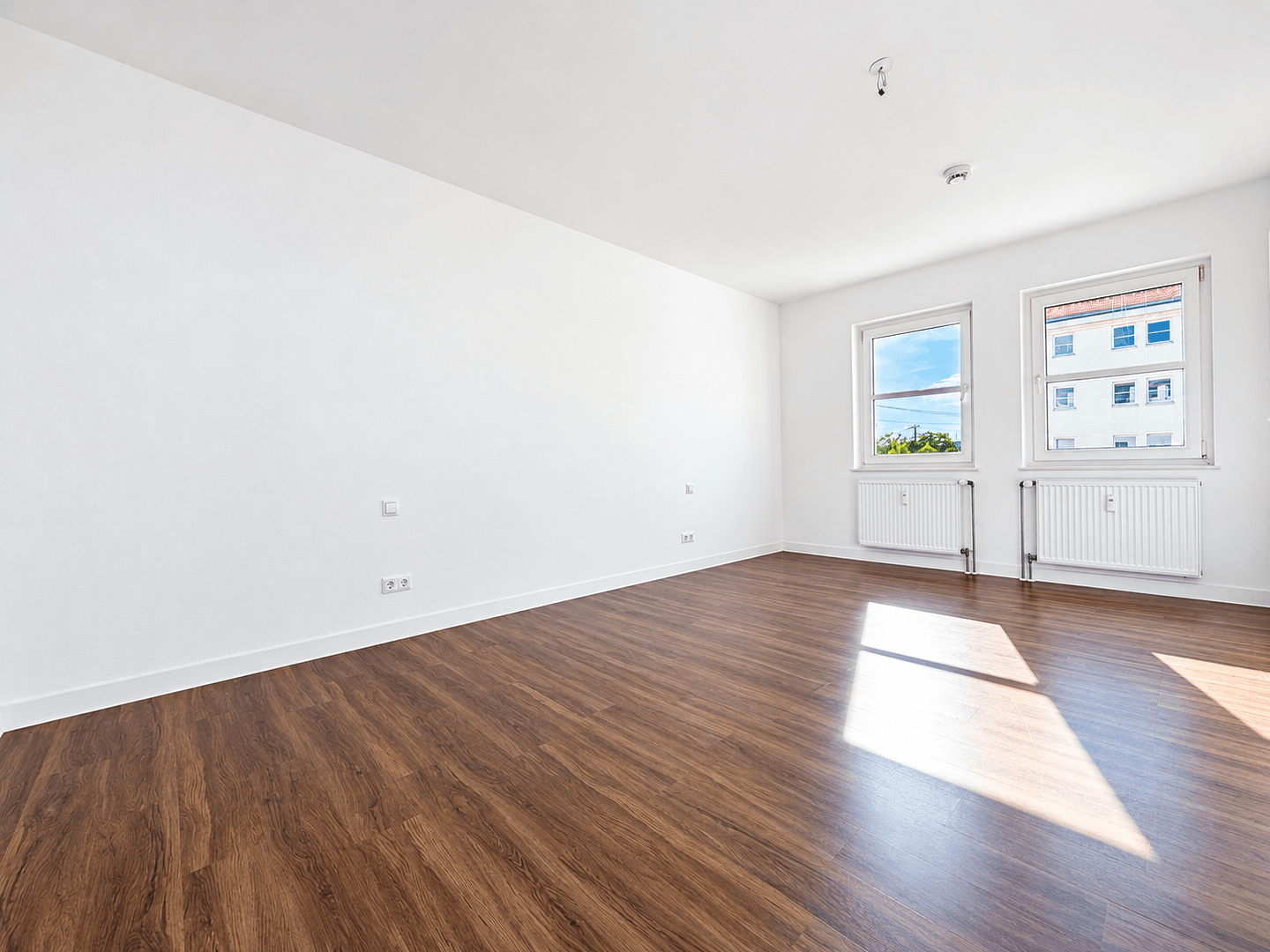 Pronájem bytu 2+1 59 m², Berliner Straße 27, Dresden, Sasko Pronájem bytu 2+1 59 m², Berliner Straße 27, Dresden, Sasko