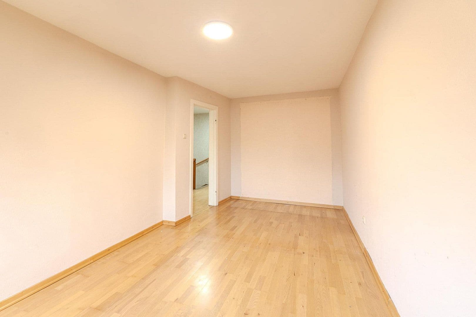 Prodej domu 80 m², pozemek 133 m², Hamburg, Hamburg Prodej domu 80 m², pozemek 133 m², Hamburg, Hamburg