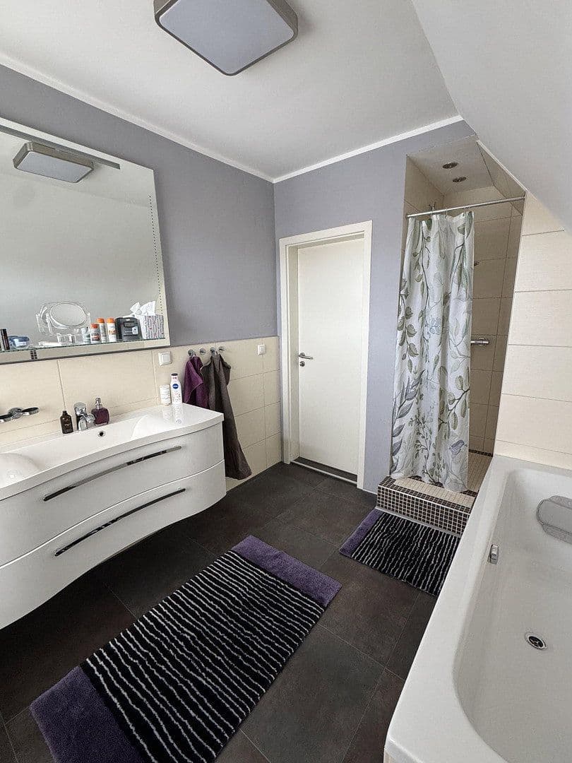 Prodej domu 120 m², pozemek 520 m², Dresden, Sasko Prodej domu 120 m², pozemek 520 m², Dresden, Sasko