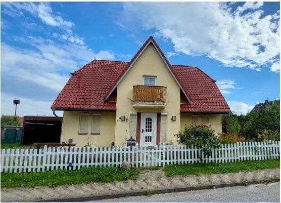 Prodej domu 150 m², pozemek 1.204 m², Benitz, Mecklenburg-Vorpommern Prodej domu 150 m², pozemek 1.204 m², Benitz, Mecklenburg-Vorpommern