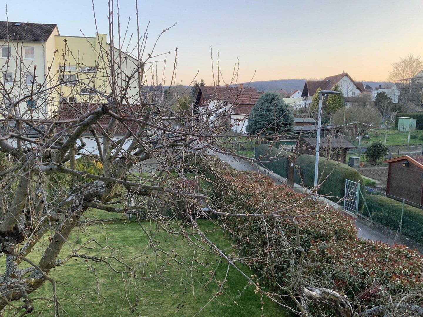 Prodej domu 180 m², pozemek 486 m², Neu-Anspach, Hessen Prodej domu 180 m², pozemek 486 m², Neu-Anspach, Hessen