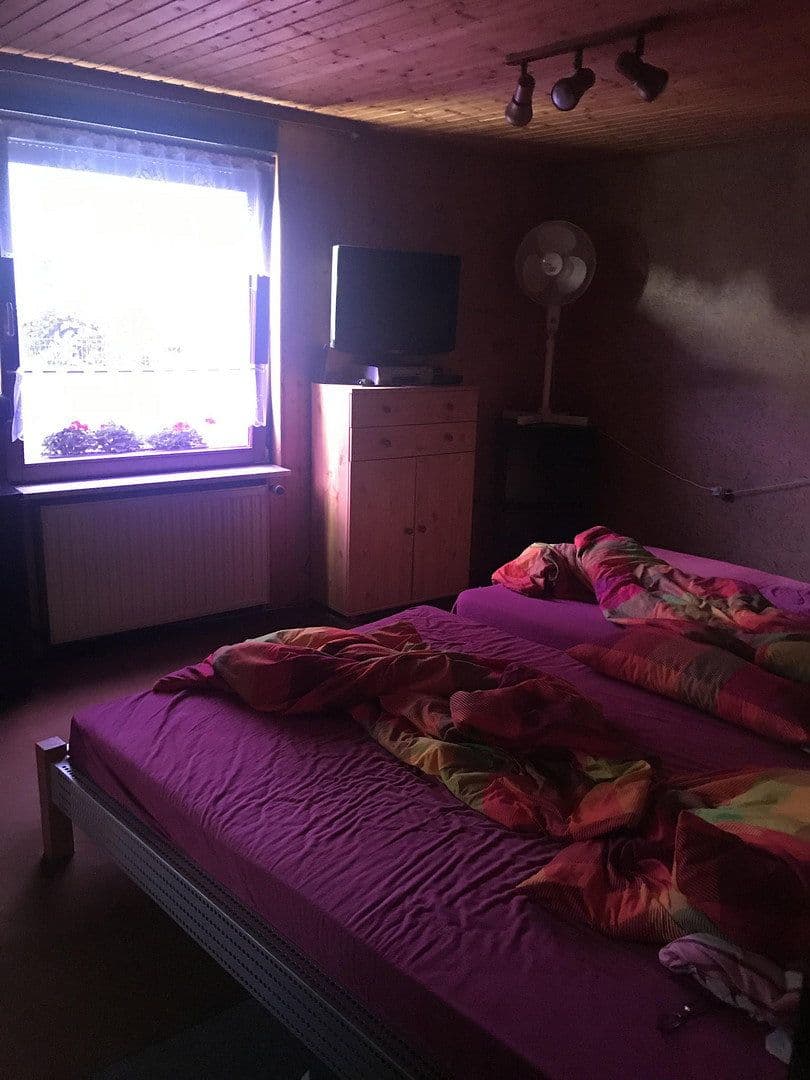 Prodej domu 180 m², pozemek 486 m², Neu-Anspach, Hessen Prodej domu 180 m², pozemek 486 m², Neu-Anspach, Hessen