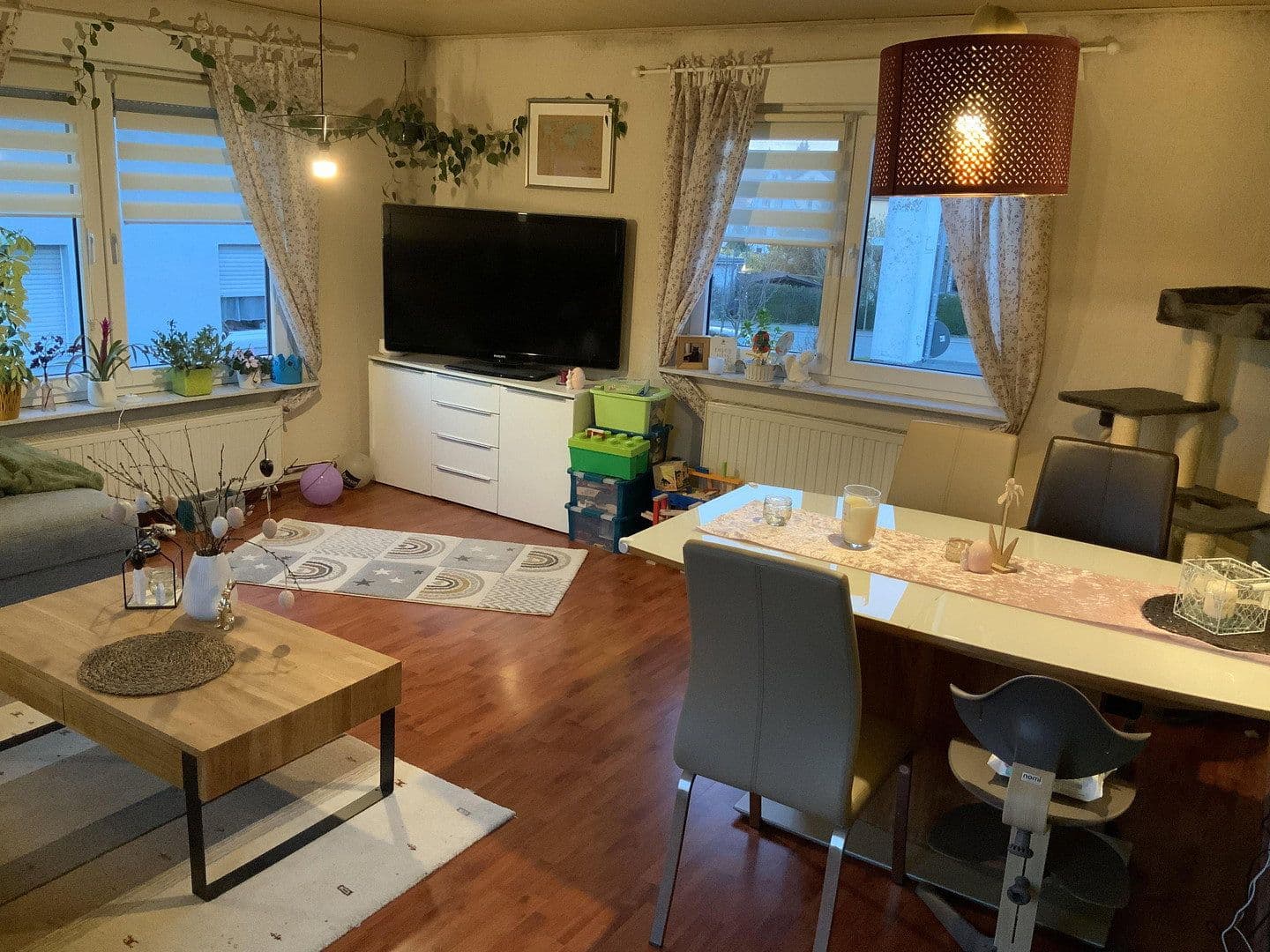 Prodej domu 180 m², pozemek 486 m², Neu-Anspach, Hessen Prodej domu 180 m², pozemek 486 m², Neu-Anspach, Hessen